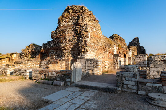 Sardes Ancient City.Sardis was the capital of the flourishing Lydian kingdom of the 7th century bce and was the first city where gold and silver coins were minted. From about 560 to about 546 Sardis 