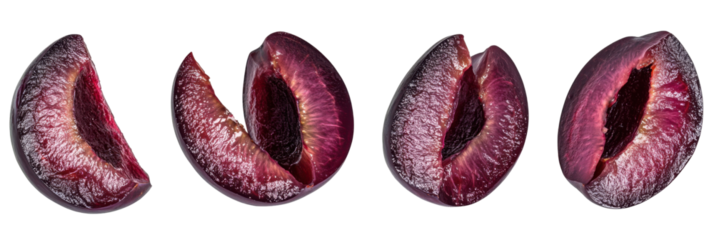 Nahaufnahme von frisch geschnittenen Pflaumen mit saftigem rotem Fruchtfleisch auf transparentem Hintergrund png