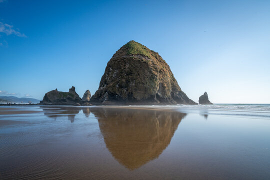 Haystack Rock on Cannon Beach Oregon