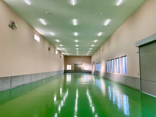 新しい倉庫