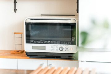 キッチンにある電子レンジ
