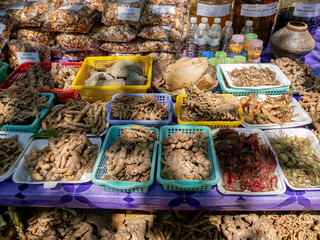 カンボジアのマーケットの店先