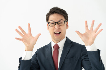 驚くビジネスマン