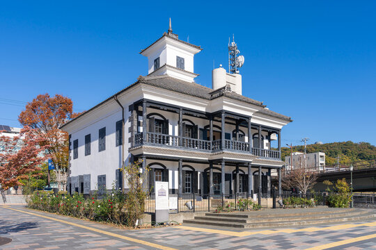 甲府市藤村記念館(旧睦沢学校校舎)