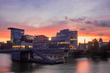 Fototapeta premium View of the media harbor in Düsseldorf