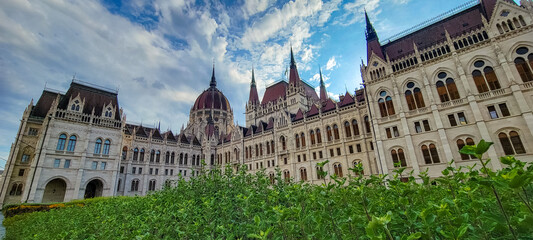 Vue aérienne panoramique de la ville capitale Budapest avec parlement hongrois Országház...