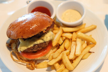 ハンバーガー
