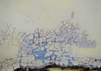 Old cars with cracked paint and rust