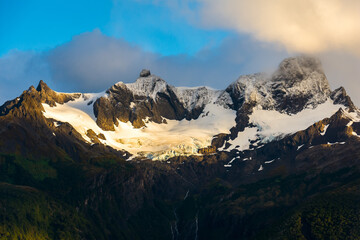 Obraz premium the mountainous region of the national park Alacalufes, Chile