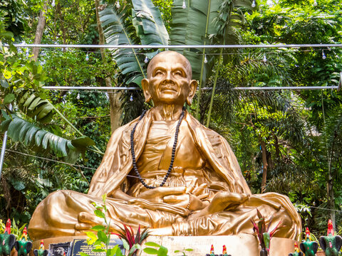 Kruba Srivichai statue (The Golden Monk), Wat Phra That Doi Sutep, Chiang Mai, Thailand .