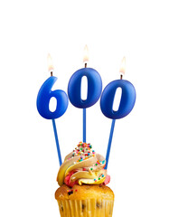 Number of followers or likes - Candle number 600