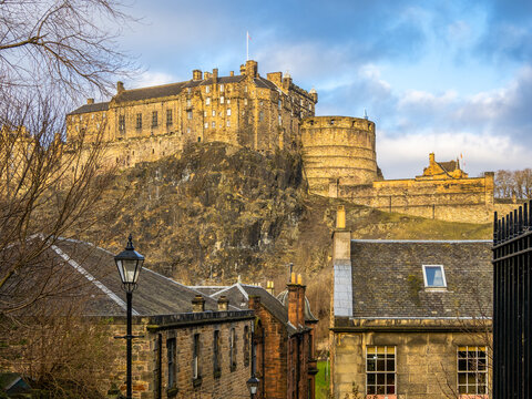 Edinburgh Castle view from Vennel Viewpoint at early winter morning