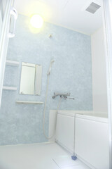 モデルハウスの綺麗な浴室のユニットバス