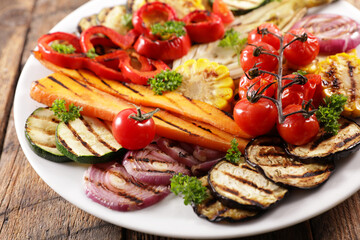 Grilled Vegetable Plate with Barbecue-Flavored Vegetables