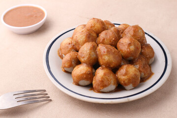 Delicious Indonesian Cilok with Peanut Sauce