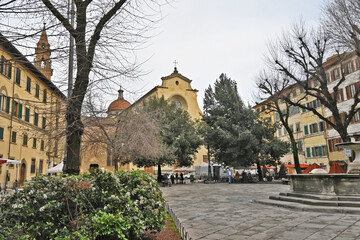 Firenze, la Basilica e la piazza di Santo Spirito - Toscana