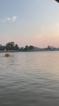 The atmosphere along the Tapi River in southern Thailand