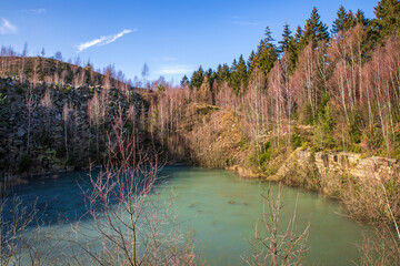 Kleiner See im Steinbruch