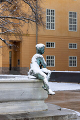 Naklejka premium Leopold Fountain, sculpture covered with snow, Innsbruck, Austria