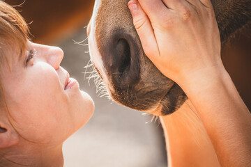 Pferdeliebe / Ponyliebe © Petra Fischer