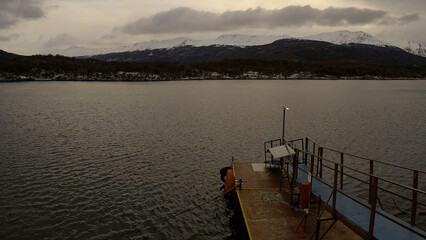 Imagen capturada en la Patagonia Argentina cerca de Ushuaia, al otro lado del Canal Beagle. Los paisajes son absolutamente increíbles.