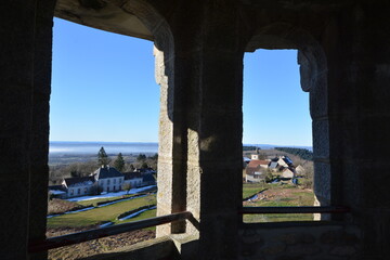 Vue panoramique du village du haut de la Tour de Toulx ste croix