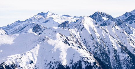 Obraz premium snow covered mountains