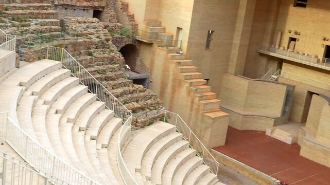 Antiguo he imponente teatro romano de sagunto 