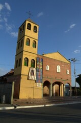 Obraz premium Iglesias y vitrales en el Estado Portuguesa. La mayoria de la poblacion del Estado Portuguesa profesa la religion catolica,y es alli donde hizo su aparicion la Virgen de Coromoto.