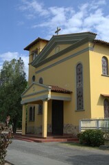 Iglesias y vitrales en el Estado Portuguesa.
La mayoria de la poblacion del Estado Portuguesa profesa la religion catolica,y es alli donde hizo su aparicion la Virgen de Coromoto.