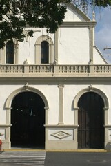 Obraz premium Iglesias y vitrales en el Estado Portuguesa. La mayoria de la poblacion del Estado Portuguesa profesa la religion catolica,y es alli donde hizo su aparicion la Virgen de Coromoto.