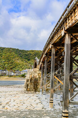 清らかな錦川と錦帯橋
