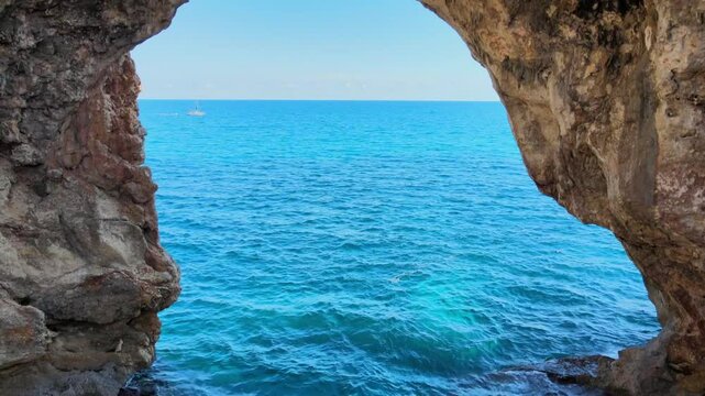 Experience the breathtaking beauty of Cala Varques in Mallorca, featuring stunning cliffs and vibrant blue waters. This serene spot is perfect for nature lovers and adventure seekers.