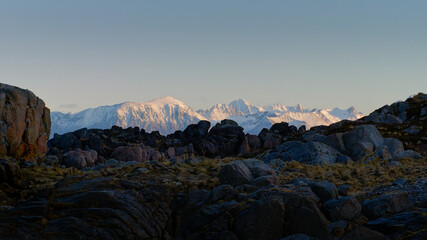 Fototapeta premium panoramic view of sunset in the mountains. Lofoten Islands, Norway. 