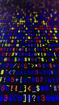 コンピュータ空間のランダムな文字列・さまざまな文字を含むデータベース・エンコードされたプログラム内のデータセット・数学的計算・大規模言語モデル・機械翻訳・英数字記号・縦長・ビデオ
