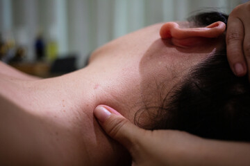 Fototapeta premium LYMPHATIC DRAINAGE MASSAGE IN SPA