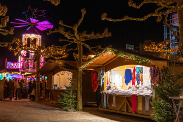 Obraz premium Weihnachtsmarkt Friedrichshafen am Bodensee