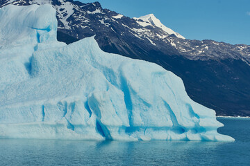 glaciar, iceberg and mountain