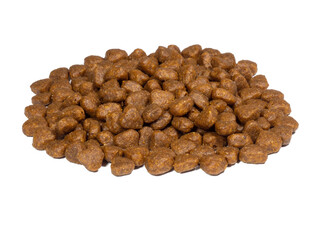 Complete and balanced dietetic feed for cats for reduction of intestinal digestion and absorption disorders. Cats feed contains increased amount of electrolytes and reduced amount of fat