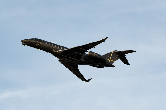 N-5X Bombardier Global 5500 jet in Zurich in Switzerland 24.1.2025
