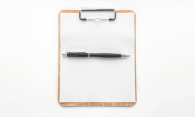 blank clipboard with pen resting on it, ideal for note taking or planning. clean design emphasizes simplicity and functionality, perfect for office or school use