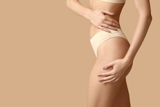 Frauenschenkel-Bilder: Stock-Fotos & -Videos. | Adobe Stock Frauenschenkel-Bilder: Stock-Fotos & -Videos. | Adobe Stock