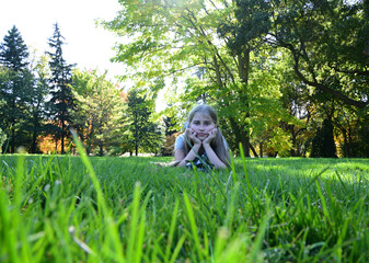 Obraz premium beautiful portrait of a blonde girl,