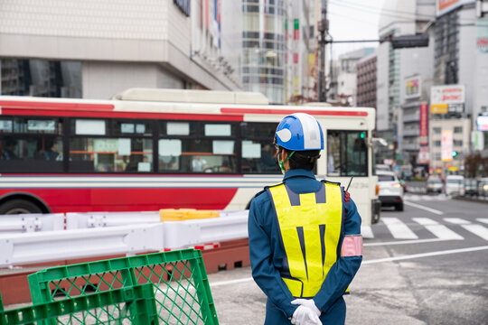 Anonymous traffic controller on the street