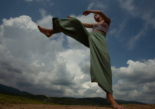 Dance in the cloudy sky 