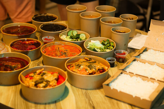 Colorful Takeout in Eco Packaging
