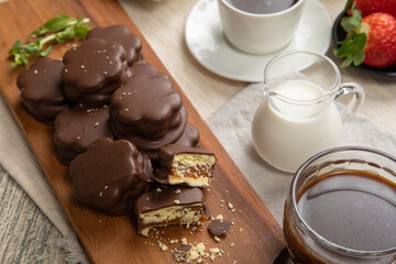 Chocolate alfajores stuffed biscuits argentinian peruvian sweet dessert food