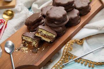Chocolate alfajores stuffed biscuits argentinian peruvian sweet dessert food