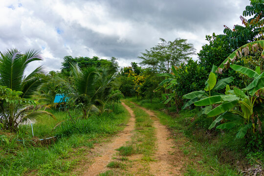Gravel passage