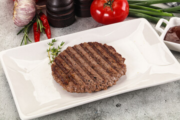 Grilled minced beef burger cutlet
